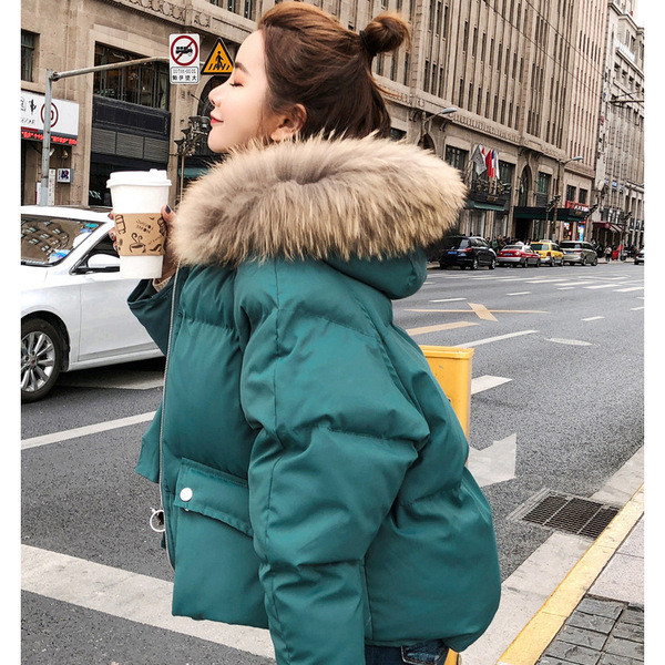 Női alkalmi téli kabát rövid modell, kapucnival, három színben