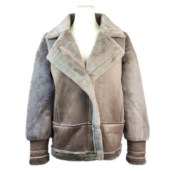 Palton modern de dama cu captuseala moale in doua culori