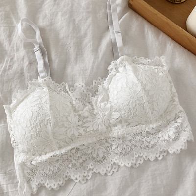 Sutien de dama din dantela cu bretele in trei culori
