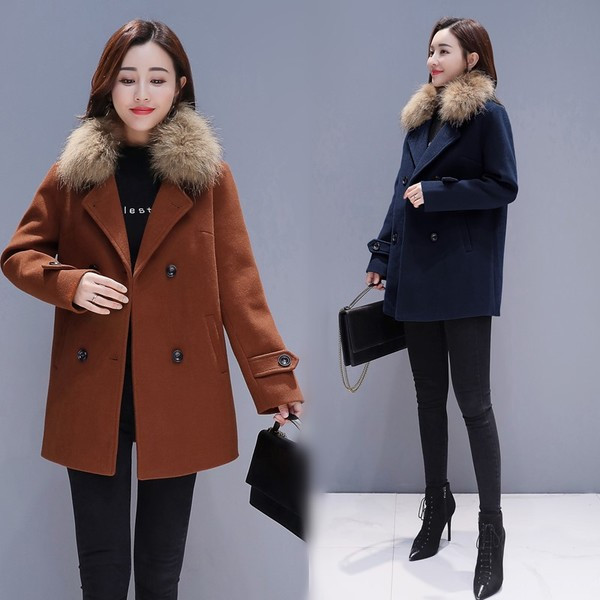 Stílusos női kabát pehelygallérral, két színben
