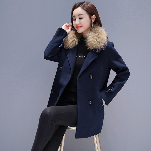 Stílusos női kabát pehelygallérral, két színben