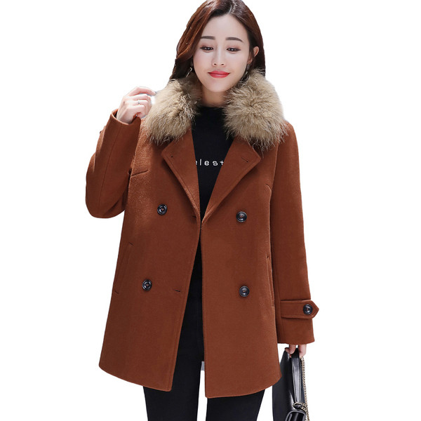 Stílusos női kabát pehelygallérral, két színben