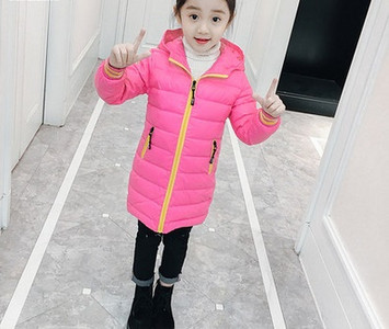 Gyermek korszerű kabát több színben felirattal