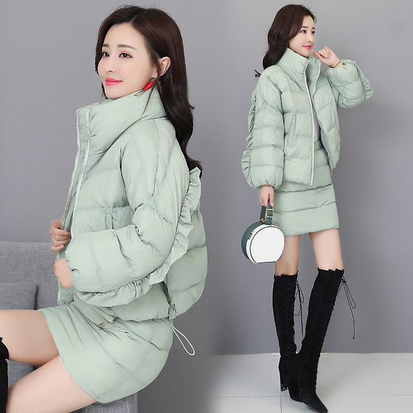 Női téli szett több színben, beleértve a kabátot és a szoknyát