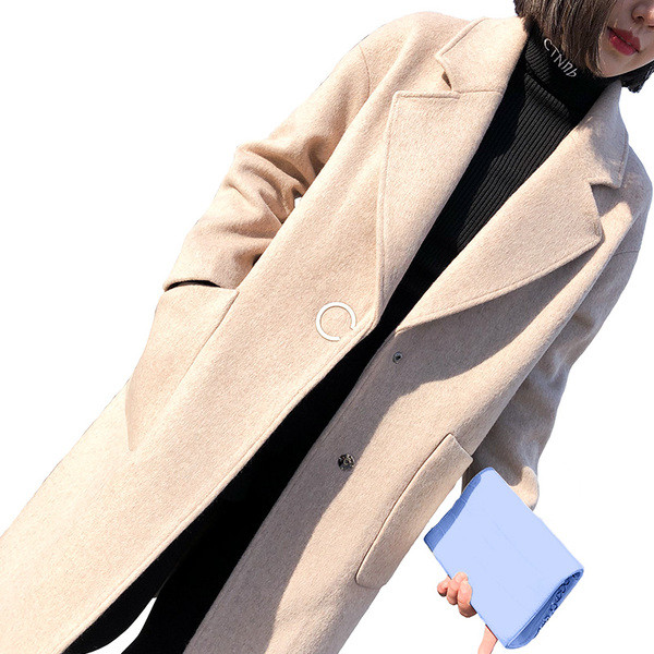 ÚJ Stílusos női kabát hosszú modell V-alakú gallérral több színben