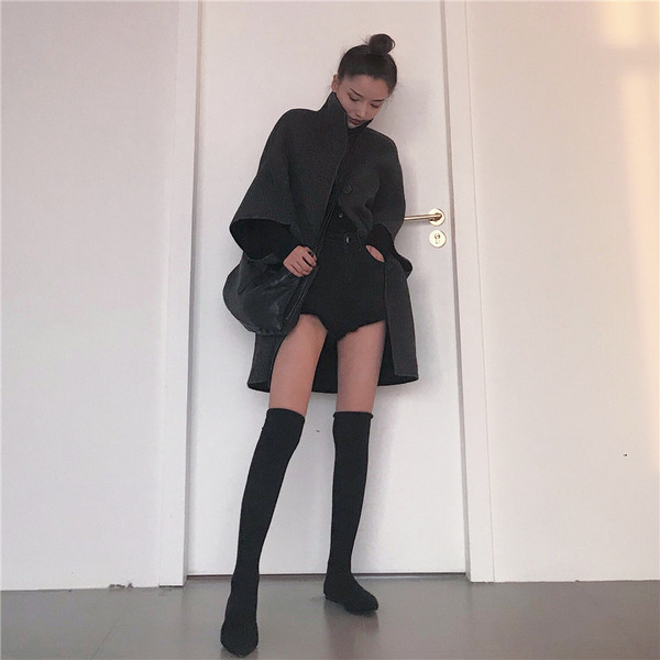 Palton elegant de damă în negru și maro