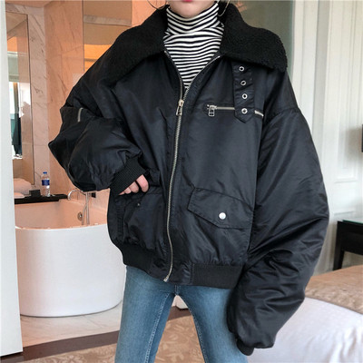 Γυναικεία σπορ-casual μπουφάν με μαύρο και πράσινο