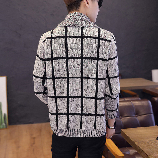 Modern férfi mellény gombokkal, három színben