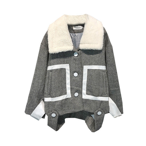 ÚJ egyedi női kabát puha gallérral