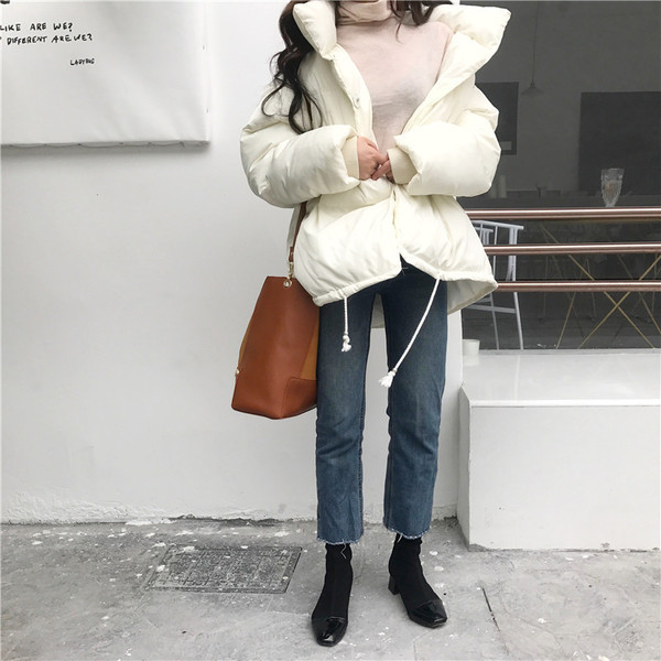 Női alkalmi kabát O-alakú gallérral, két színben