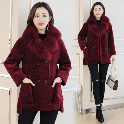 Női kabát pehelygallérral és zsebekkel több színben