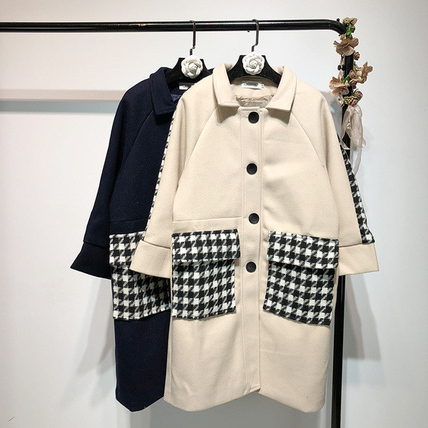 Új női kabát nagy zsebekkel, két színben