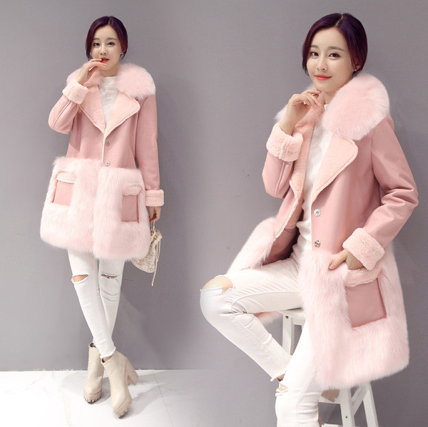 Palton de dama actual cu puf si buzunare in roz
