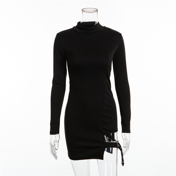 Női hosszú ujjú fekete ruha