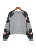 Női alkalmi blúz szürke színben virágos motívumokkal