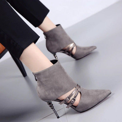 NOU cizme de dama stilate cu toc subtire de 11 cm de culoare neagra