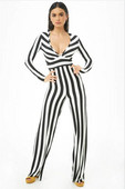 Stílusos női csíkos overall V-nyakkal - széles modell