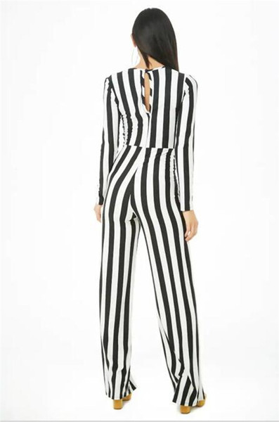 Stílusos női csíkos overall V-nyakkal - széles modell