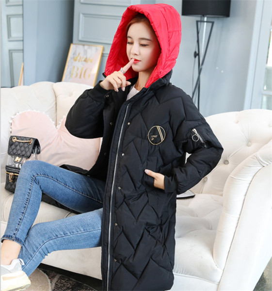 Hosszú női téli kabát kapucnival, négy színben