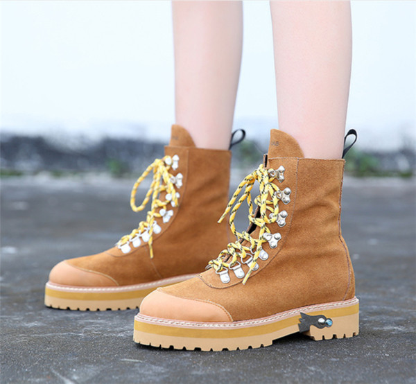 ÚJ női kubai piros, fekete és barna színben