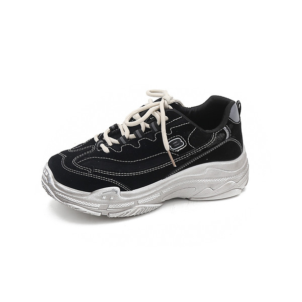 Kényelmes női tornacipő vastag talppal, három színben