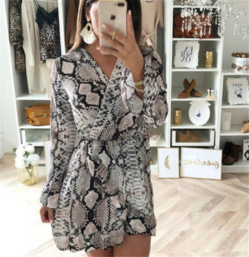 HIT Modern női ruha lótusz ujjal és V-nyakú leopárd mintával