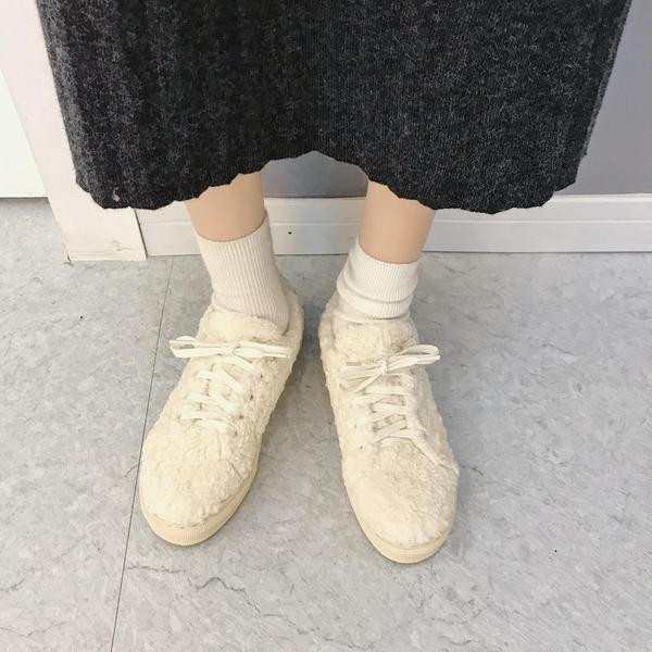 Alkalmi női pehely tornacipő puha béléssel, három színben