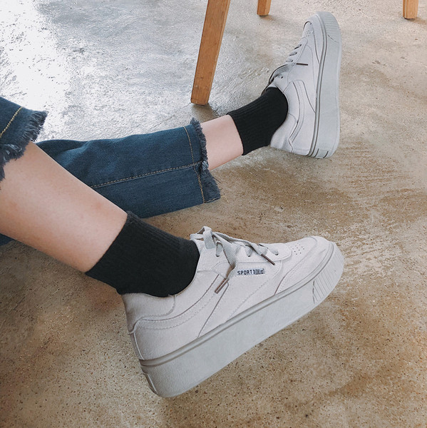 Adidasi moderni de dama din piele intoarsa ecologica in doua culori