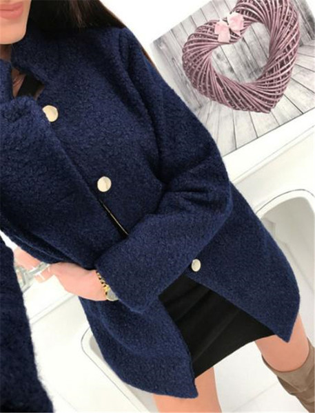 Stílusos női kabát gombokkal több színben