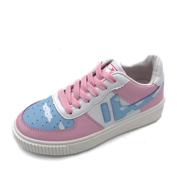 Modern női színes tornacipő vastag talppal