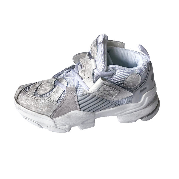 Alkalmi női tornacipő dombornyomott talppal, négy színben