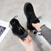 Cizme de dama cu ciucuri in doua culori