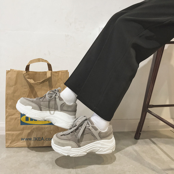 Tenisi dama din piele intoarsa eco cu talpa groasa de culoare gri