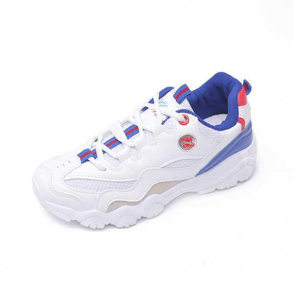 Γυναικεία αθλητικά πάνινα παπούτσια με ανάγλυφη σόλα