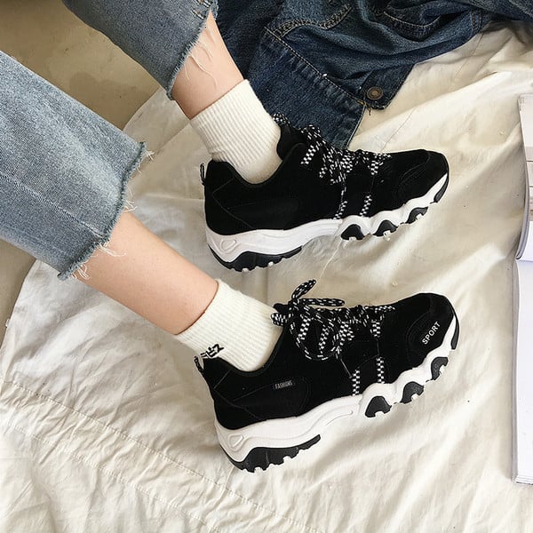 Adidasi moderni de dama cu talpa aspra in trei culori