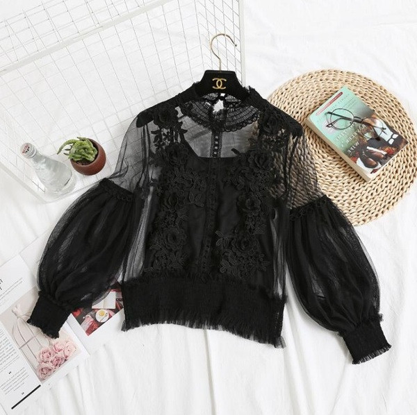 Stílusos női blúz átlátszó ujjakkal, négy színben