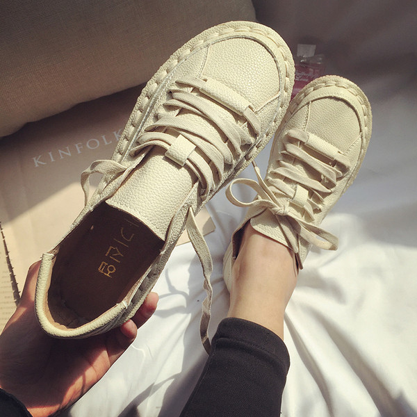 Eko bőrből készült alkalmi női tornacipő három színben