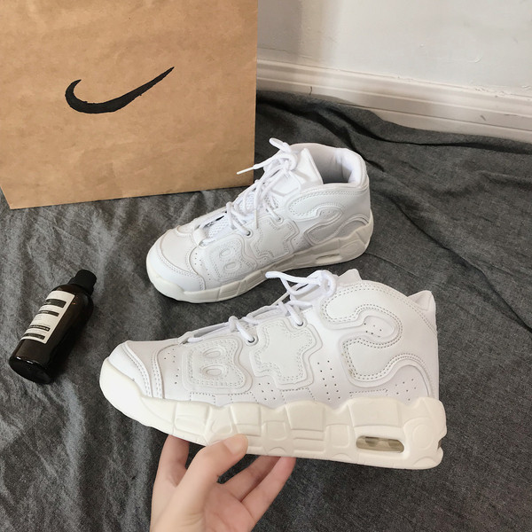 Adidași casual de damă în alb cu inscripție