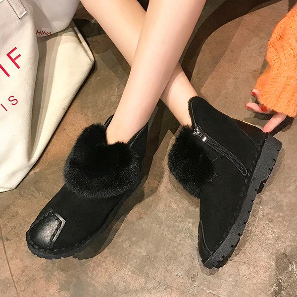 Pehelyes női csizma két színben