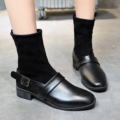 Női csizma csattal fekete színben - két modell