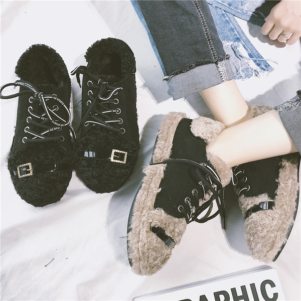 Alkalmi női pehely tornacipő két színben