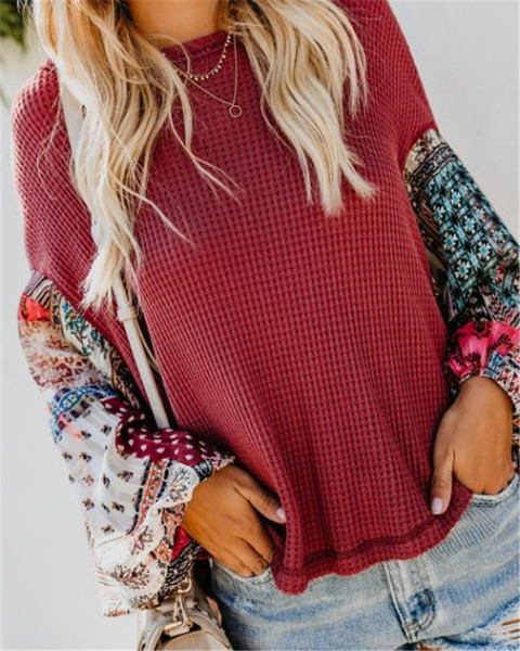 Bluza de dama model nou cu decolteu O si maneci colorate in trei culori