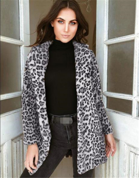 Модерно дамско палто с  леопардов десен в два цвята 