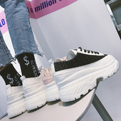 Tenisi de dama actuali cu talpa inalta in trei culori