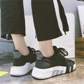 Modern, légáteresztő női tornacipő három színben