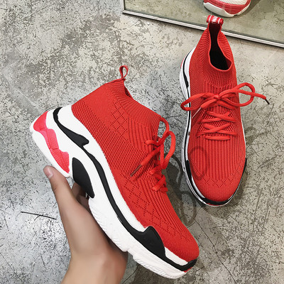 Női alkalmi, légáteresztő tornacipő fekete és piros színben