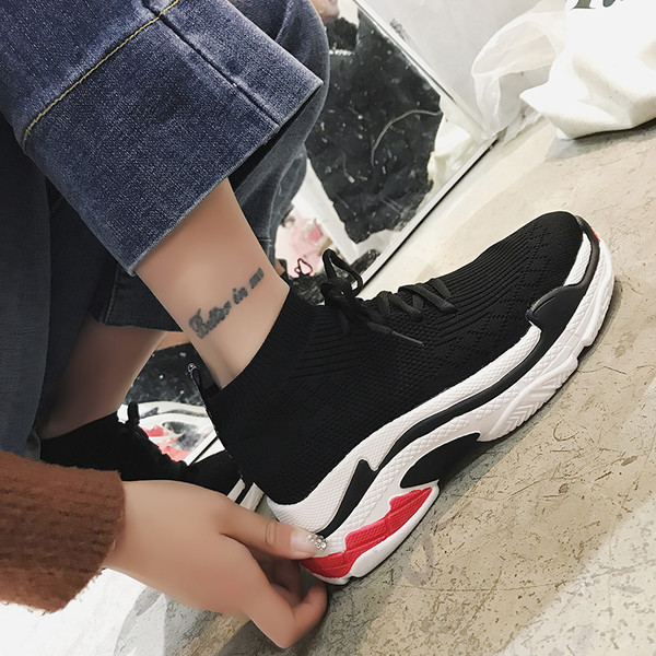 Női alkalmi, légáteresztő tornacipő fekete és piros színben