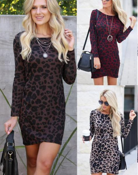 Stílusos női pamut ruha rövid modell hosszú ujjal