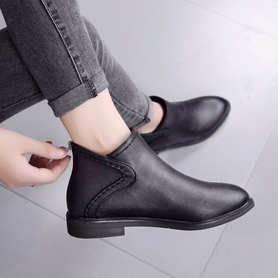 Κυρίες μπότες έξυπνο μοντέλο σε μαύρο και καφέ χρώμα