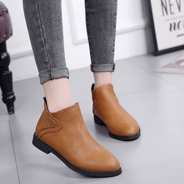 Női csizma sima modell fekete és barna színben